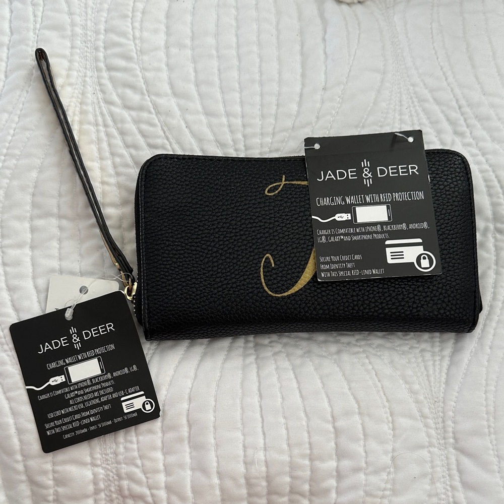 Jade & Deer Black Wristlet Wallet W/RFID Protection